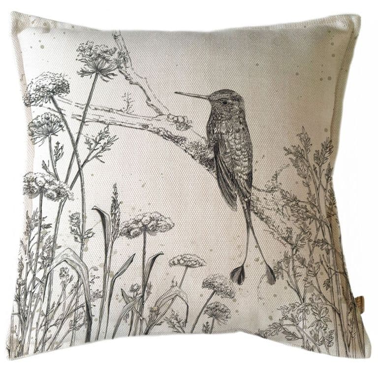 FUNDA COJIN MARISA COLIBRI COLA DE RAQUETA 45X45