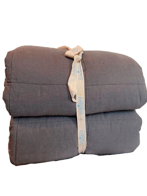 Cubrecama 1.5 Plaza Gris