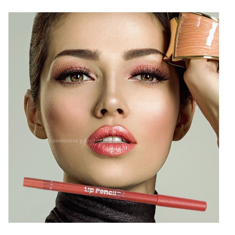 Delineador para labios de textura cremosa y larga duracion. _jungle 1 ML