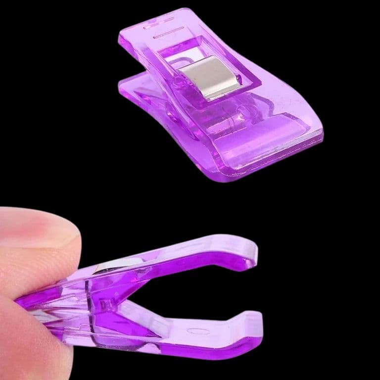 Clips (perritos) sujetadores de Tela Medianos x 100u