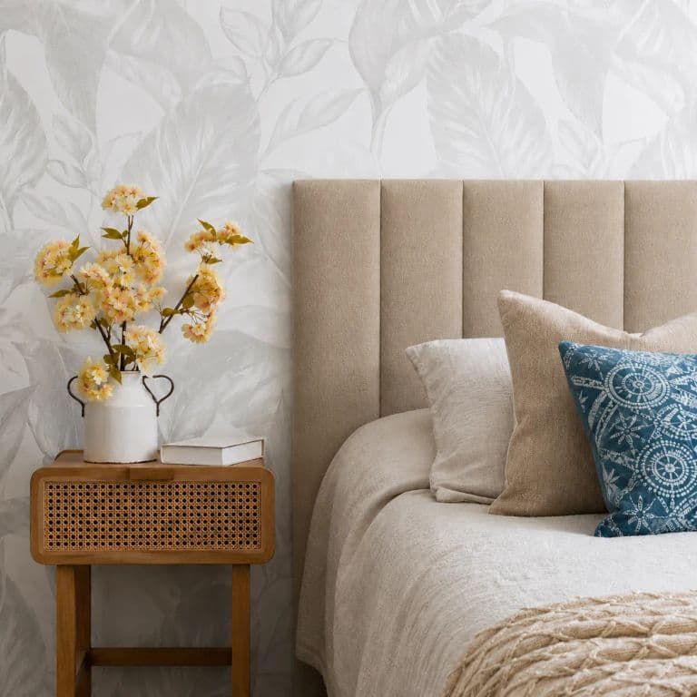 Respaldo de Cama 2 Plazas Tubular Velvet Arena