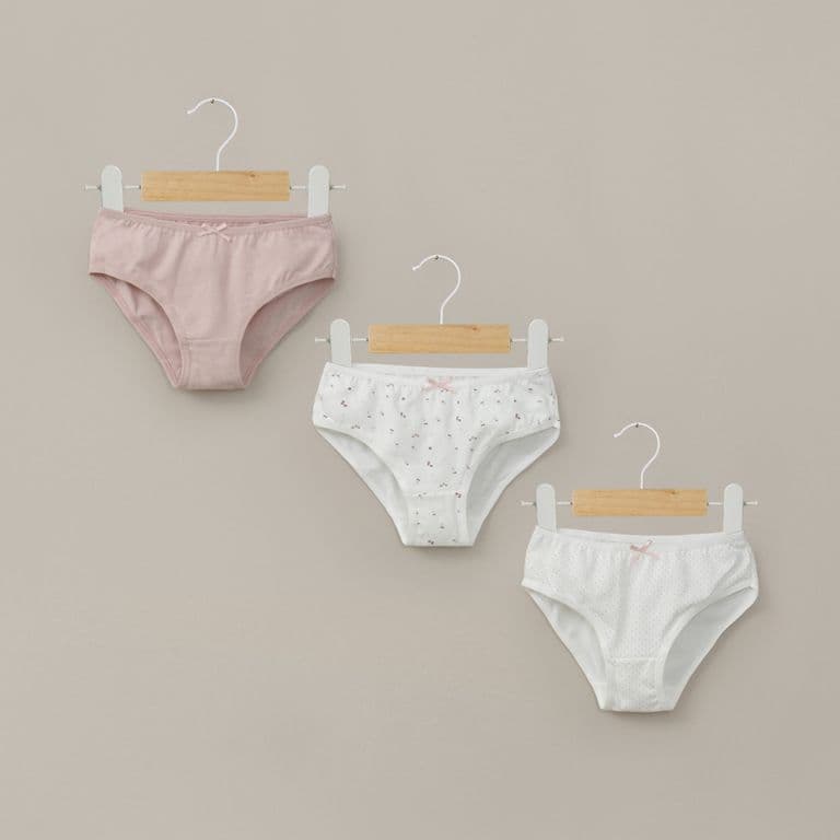 Pack de tres calzones nina Rosa M