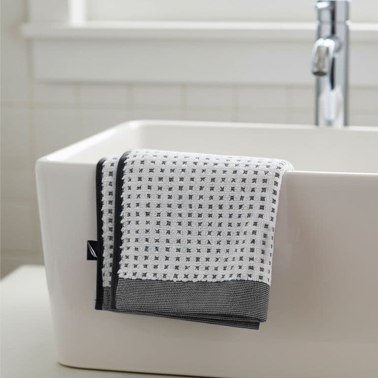 Toalla de manos MARA Home 40x60cm blanca-negra