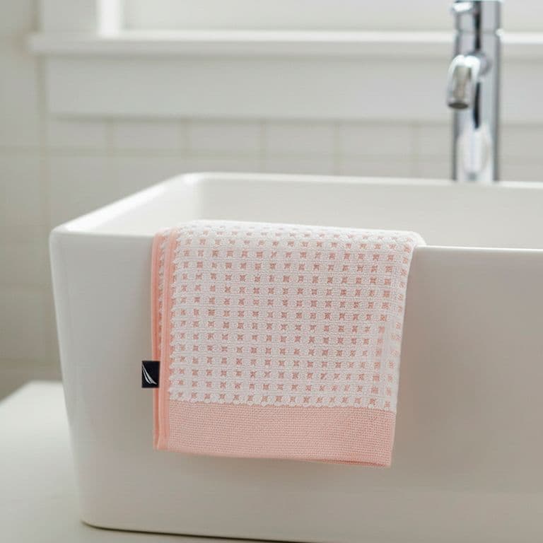 Toalla de manos MARA Home 40x60cm blanca-rosada