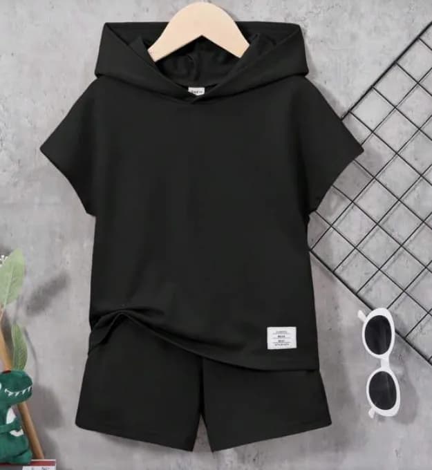 Conjunto Infantil Nino 2 Piezas Polera con Capucha y Short Deportivo Negro 5 ANOS