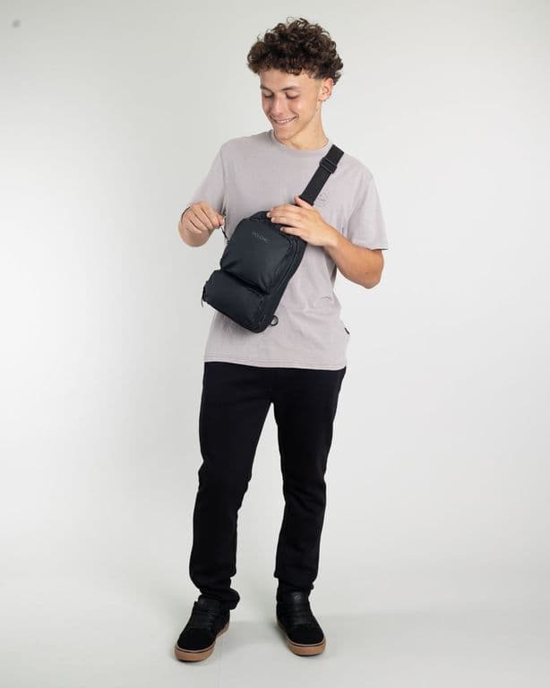Jogger franela sin punos Juvenil Standar Fit Negro Negro 18