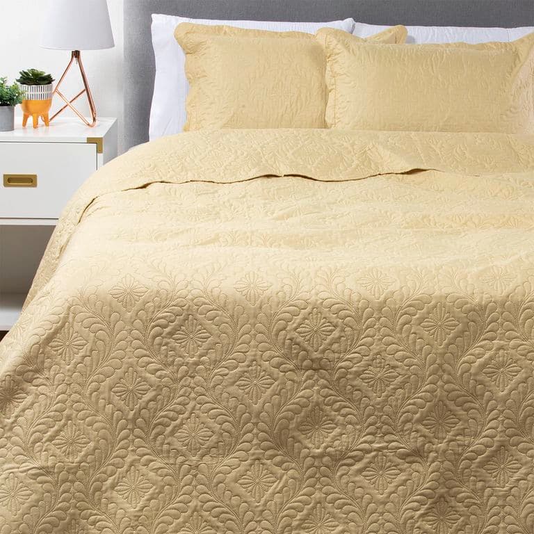 Cubrecama Liso Ocre King Amarillo KING