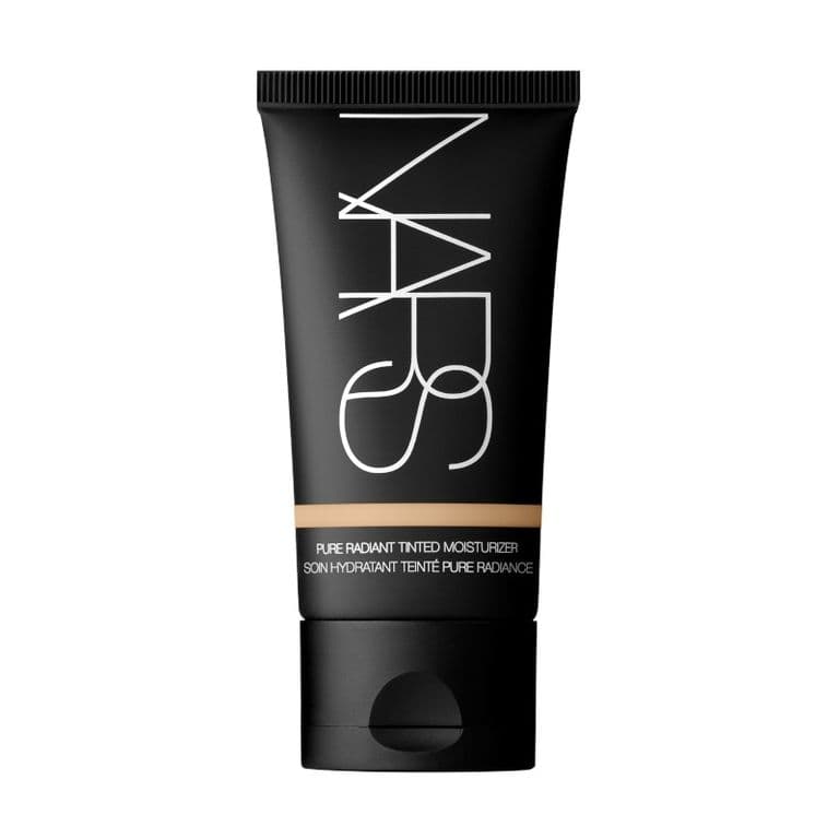 Base Pure Radiant Tinted Moisturizer Mykonos