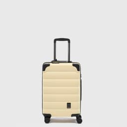 Maleta Travel Butter S Essentials Amarillo S