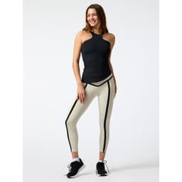 Polera Asymetric Aloe Negra Mujer Negro L