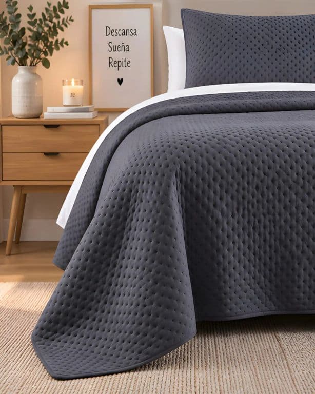 Quilt 1.5 Plazas Cadiz Ultra Soft 180x240 cm