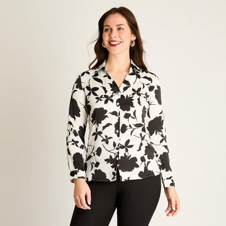 Blusa Negra Floral con Estilo Camisero Negro S