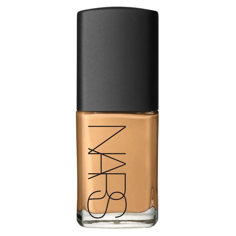Base Sheer Glow Foundation Aruba