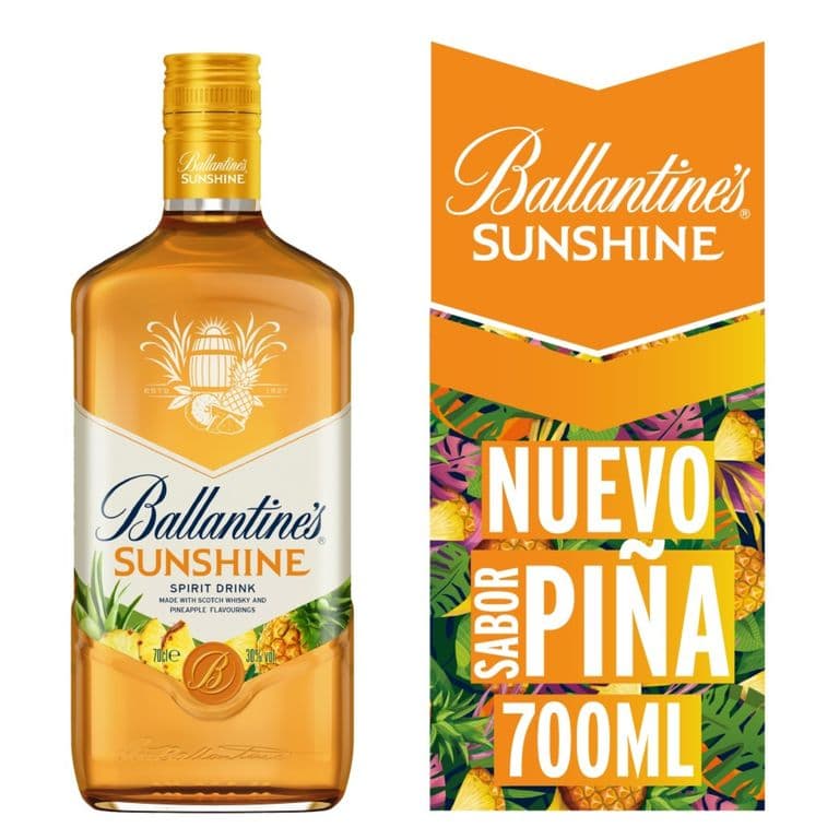 Coctel de Whisky Ballantine's Sunshine Sabor Pina 30 700 ml