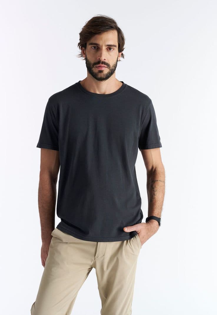 Polera Tres Cruces Black Negro L