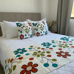 Set De Pieceras Bordadas + Fundas Verde