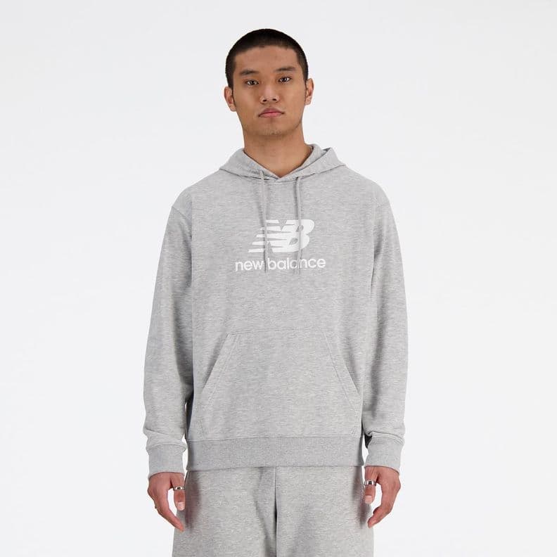 Poleron Hombre New Balance Sport Essentials Gris L