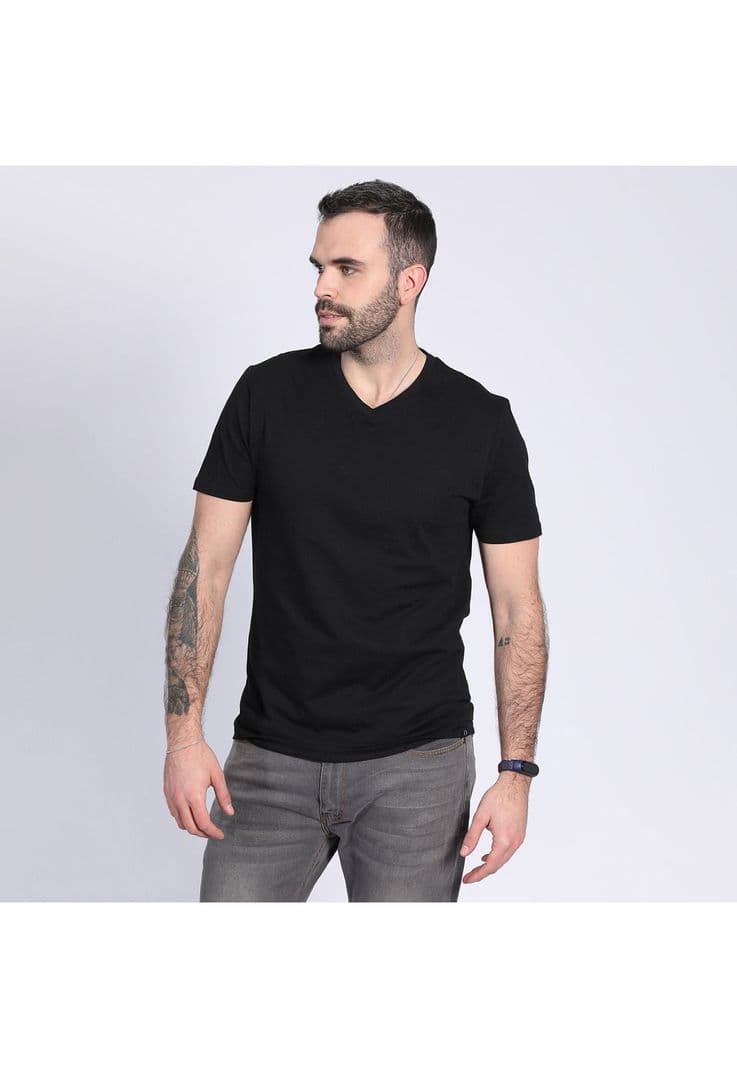 Polera Cuello V Negro XL