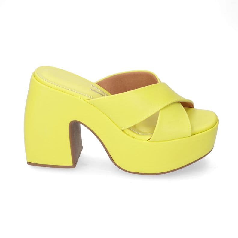 Sandalia Taco Ancho 10 Cm Vizzano Eco Cuero Amarillo 39