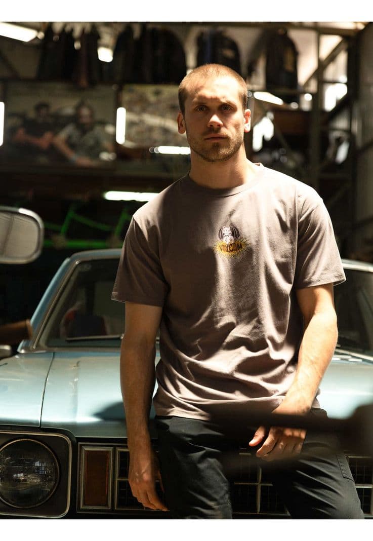 Polera MC Circle Stone Cafe Hombre Volcom L