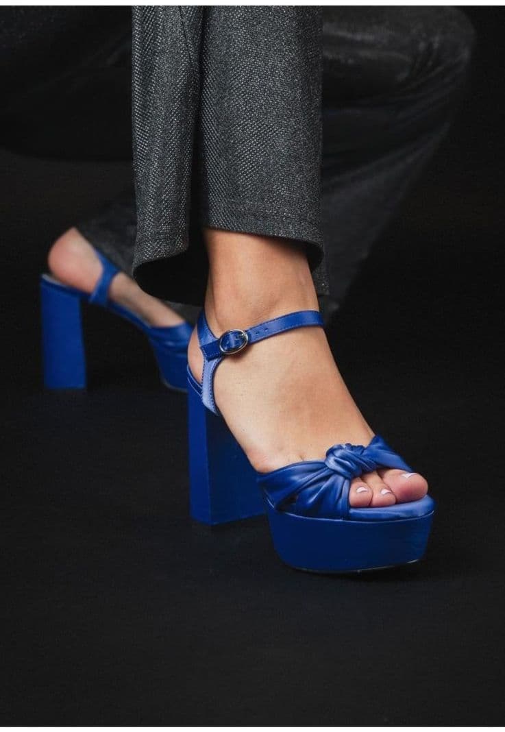 Sandalia Anae Violeta Morado 36