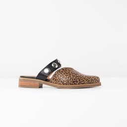 Babucha Mujer Cuero Pibi Leopardo Negro 39