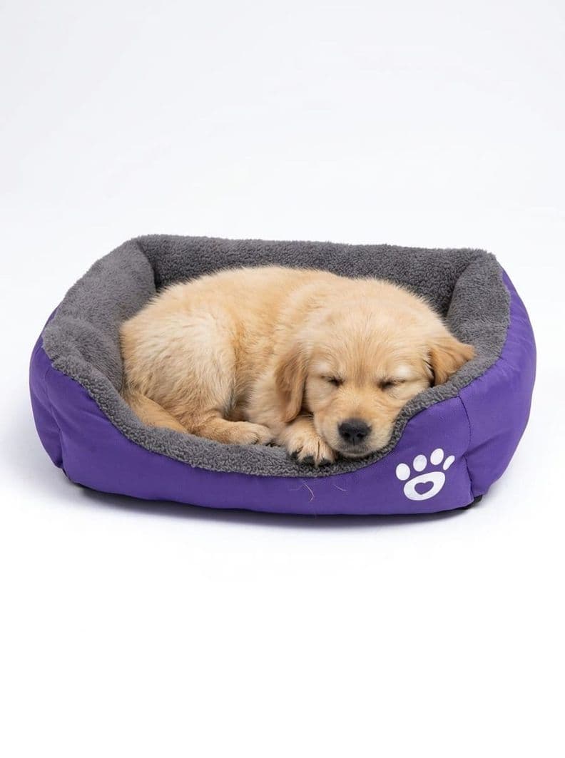 Cama Ultrasuave para Mascotas Perros Gatos Rectangular Talla M 54cm X 42cm Morado