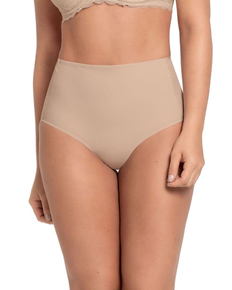 Calzon Clasico Invisible de Control Fuerte 012949 Beige L