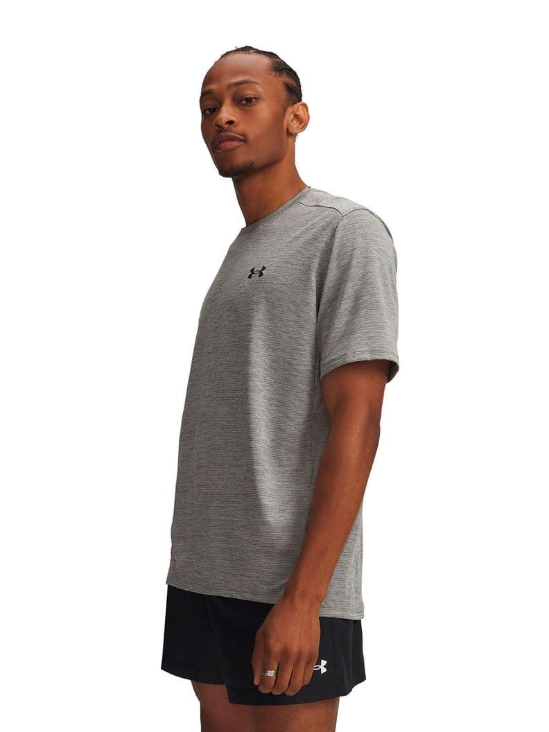 Polera M/C UA Tech Vent Gris Hombre L