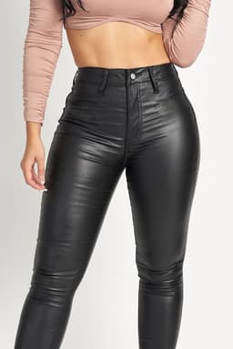 Jeans Eco Cuero Calce Perfecto Tiro Alto Elasticados 5 Botones Forrados Negro M
