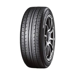 NEUMATICO YOKOHAMA 215/60 R17 96H BLUEARTH ES32 (JP) Negro
