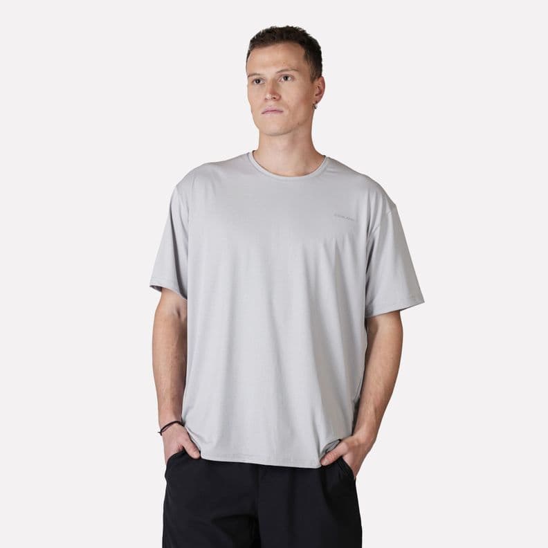 Polera Deportiva Hombre Dinamica Dry Core Atakama Outdoor Gris L