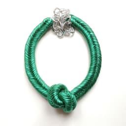 Maria la Biyux Collar Nudo Verde
