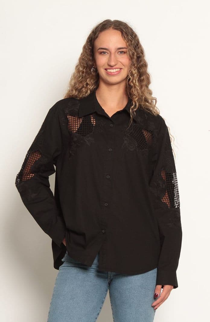 Blusa Manga Larga Con Aplicacion De Encaje Abotonada En Delantero Negro L