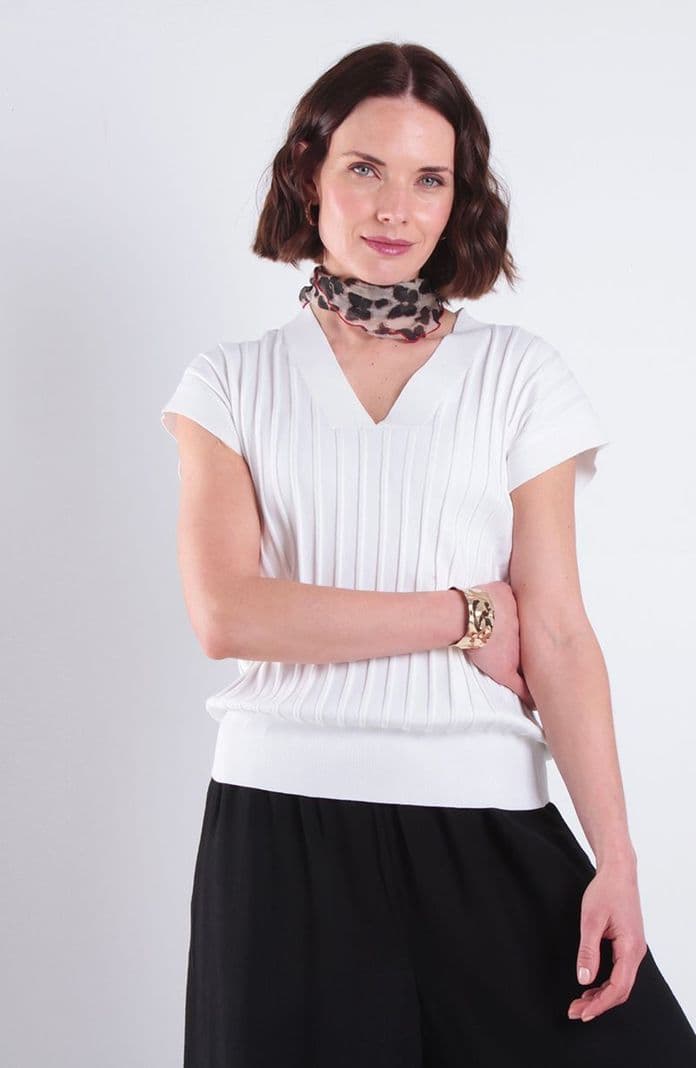 Polera Manga Corta Tejida Escote V Blanco S