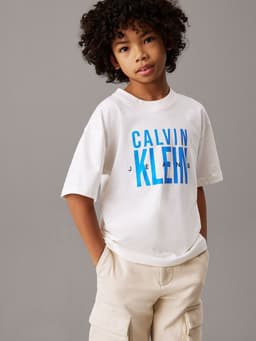 Polera Nino Bold Ck Graphic Blanco Calvin Klein 14