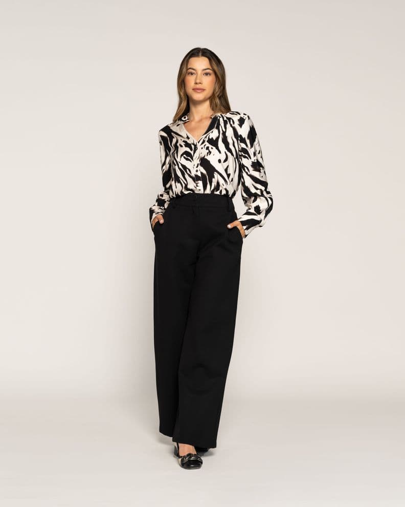 Blusa Ana Negra Ajustada Cuello V Manga Larga Ludovica Negro S
