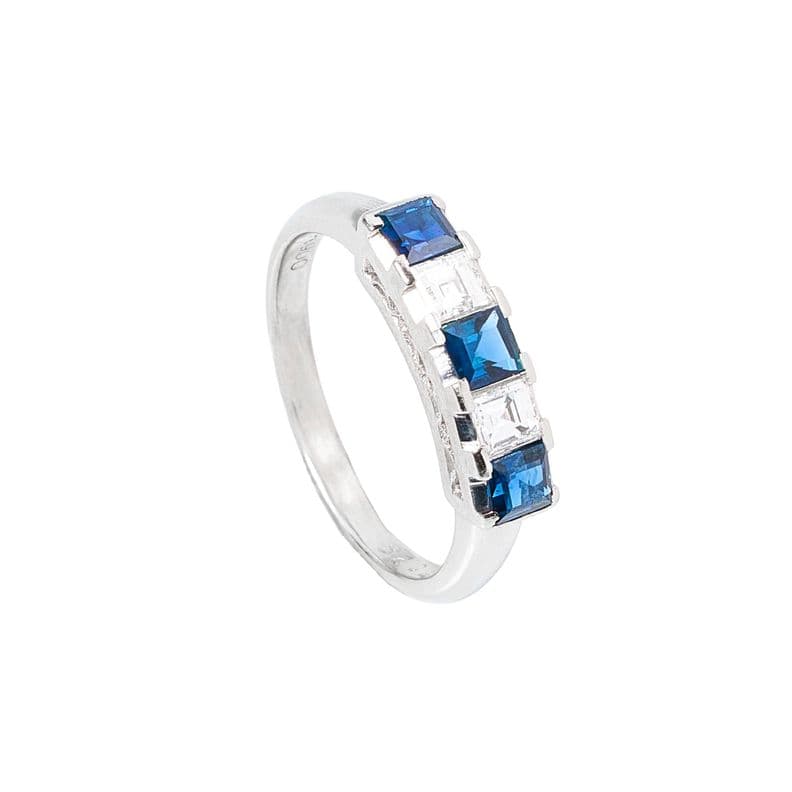 Anillo Platino medio cintillo zafiro princess. Talla 11