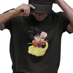 Polera Anime Dragon Ball: Goku en Nube Voladora Negro XS