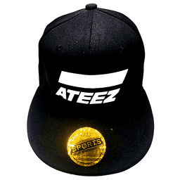 Gorra snapback negra con logo ATEEZ estampado Ajustable unisex estilo urbano minimalista Negro
