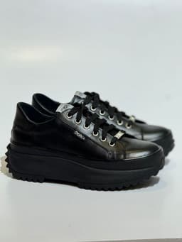 Zapatilla Vivi Negro Exotica 37