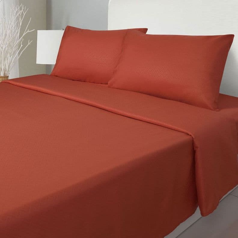 Juego De Sabanas Keyhome 2 Plazas Embosse Microfibra Color Terracota