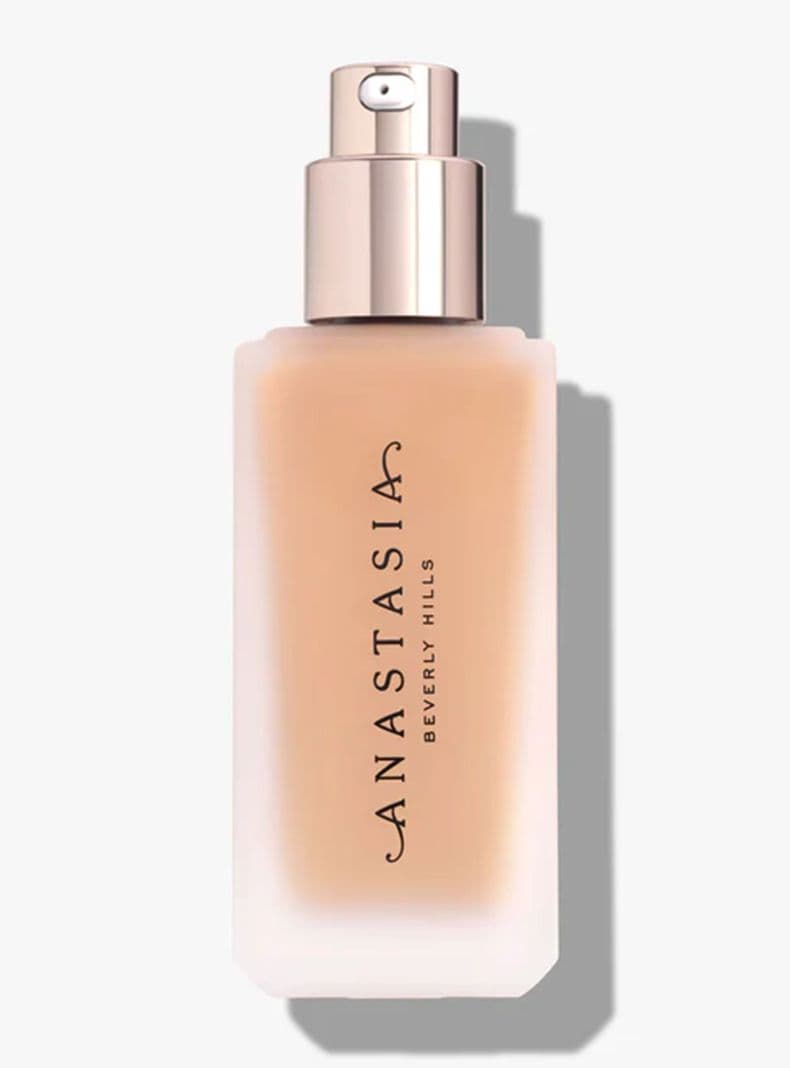 Base Liquida Impeccable Blurring Second-Skin Matte Foundation 4WP 3.5g