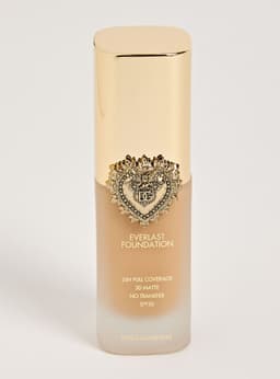 Base Everlast Foundation 20C Medium