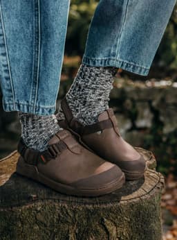 Zueco Terra Clog Todo Terreno Cuero Mujer Cafe Oscuro 36