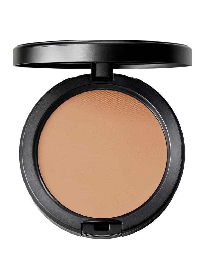 Base de Maquillaje Studio Fix Powder Plus Foundation NW18 MAC