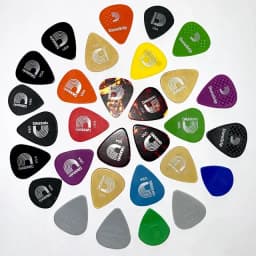 Pack De 30 Unetas De Guitarra O Bajo Daddario Originales Usa