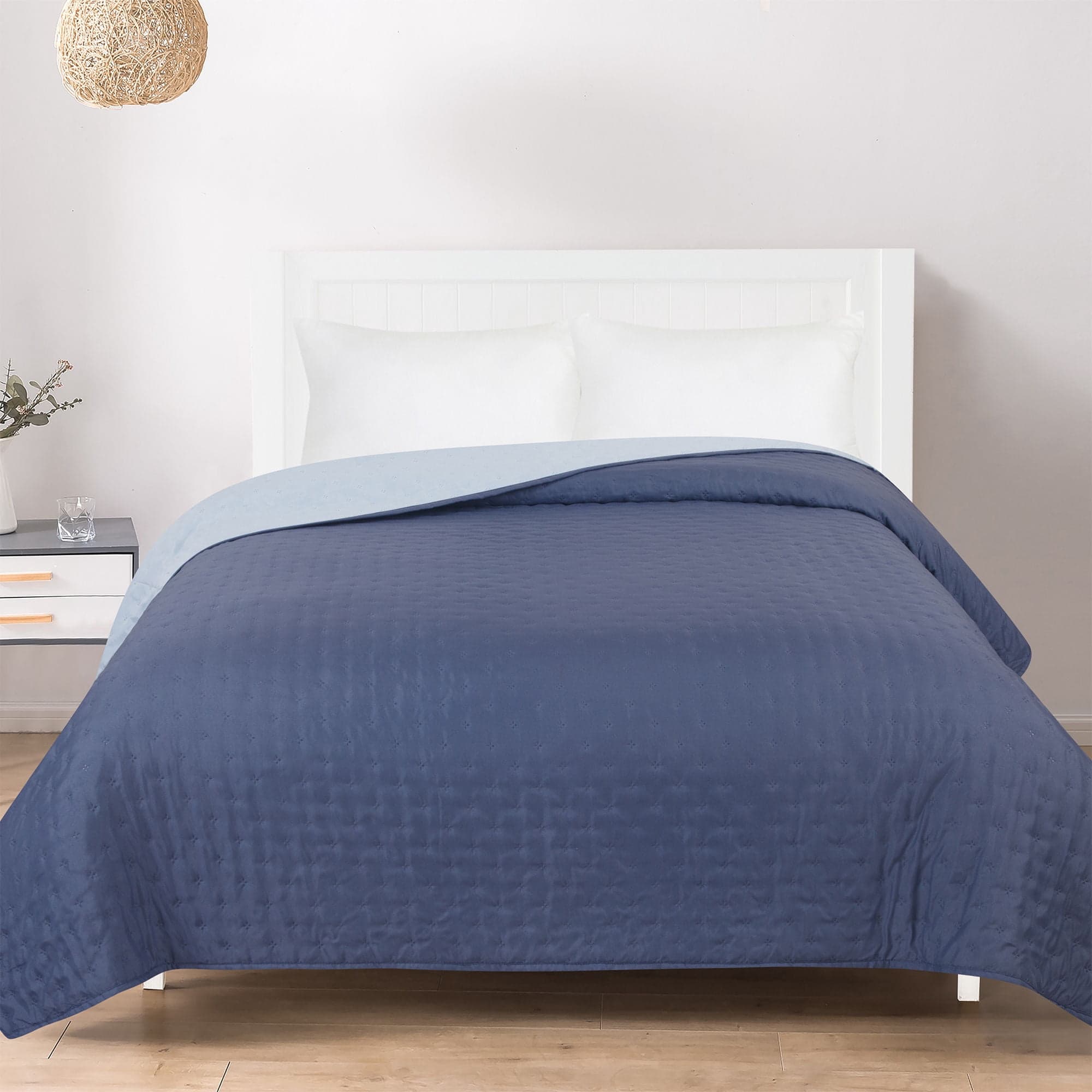 Quilt Bicolor Solido Microfibra 2 Plazas 220 x 240 cm